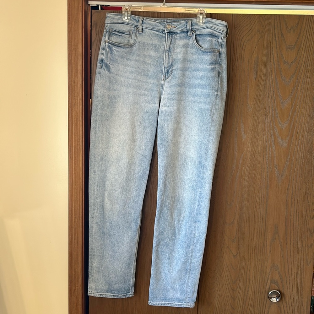 American Eagle 14 X-Long Mom Straight Jean
